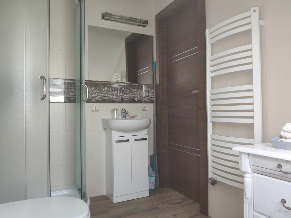 Pokoje Na Jasnej Kolobrzeg Ngoại thất bức ảnh